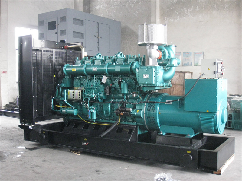 屯留200KW 柴油发电机的油耗是多少?