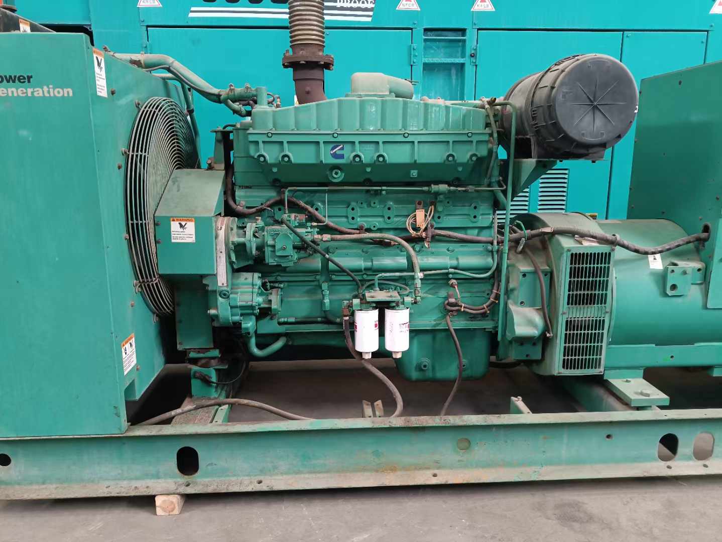 屯留过载会对 600kW 柴油发电机组造成哪些损害？