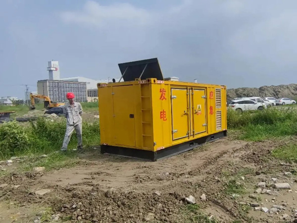 屯留200KW柴油发电机机组每小时的油耗量受哪些因素影响？
